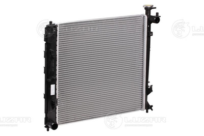 LRc 0827 -  Радиатор охлаждения для автомобилей Sportage III (10-)/ iX35 (10-) D MT