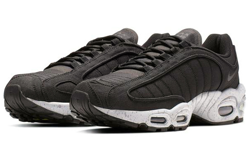 Кроссовки Nike Air Max Tailwind