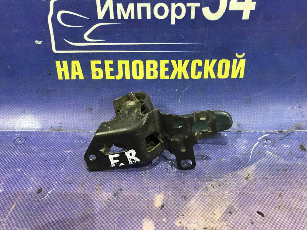 Ручка двери передней правой салонная TOYOTA CERES 1993