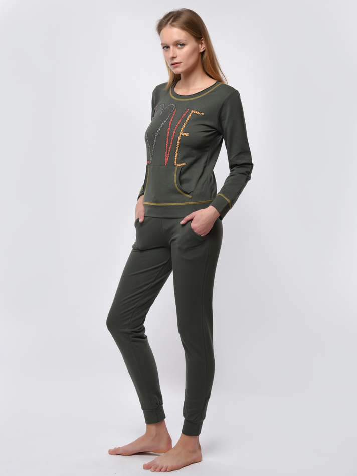 Костюм женский