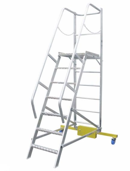 Лестница с платформой компактная MEGAL ЛСПК-2,1 (0,82)