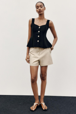 ZARA ЭЛАСТИЧНЫЙ ТОП-ЖИЛЕТ С БАСКОЙ, ЧЕРНЫЙ