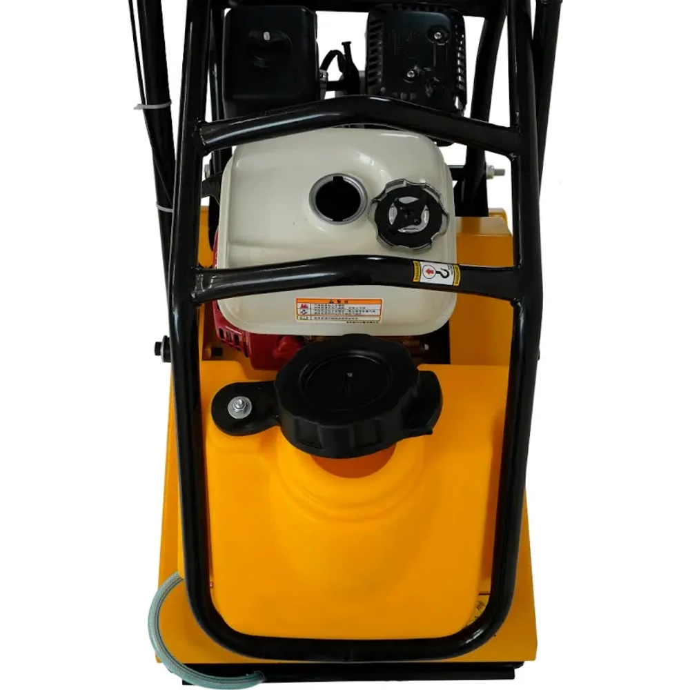 Habert H-C95TH бензиновая виброплита GX160 00-00159298