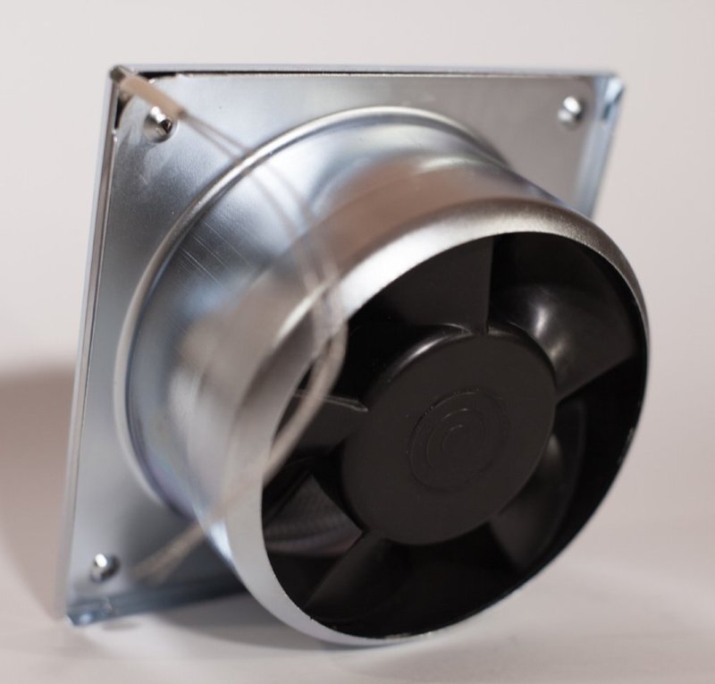 Вентилятор высокотемпературный жаростойкий МК 120 150 м3/час квадрат цинк