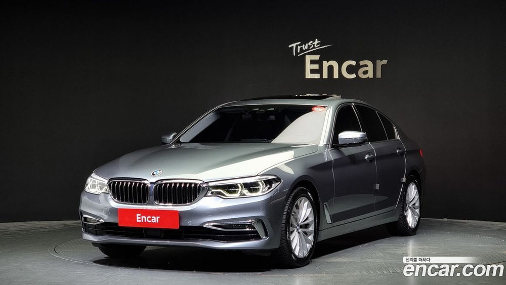 BMW 5 Series (G30) 530i xDrive Luxury Plus (09.2019)