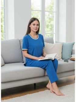 Пижама с брюками