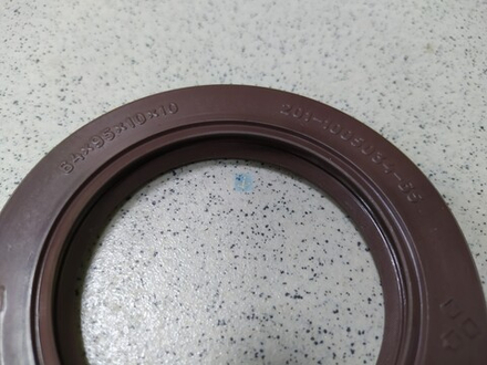 Манжета коленчатого вала передняя в сборе (фторкаучук) 201-1005034-Б6