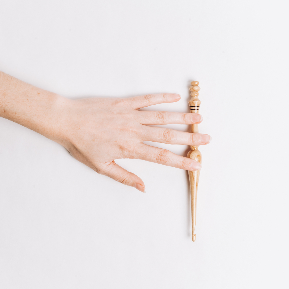 Деревянный крючок для вязания из древесины клена 5 мм. K314