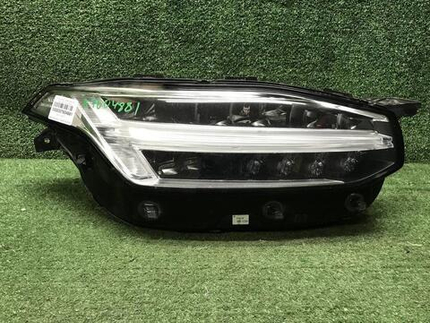 Фара правая Volvo XC90 2 (2014-2019) Full LED