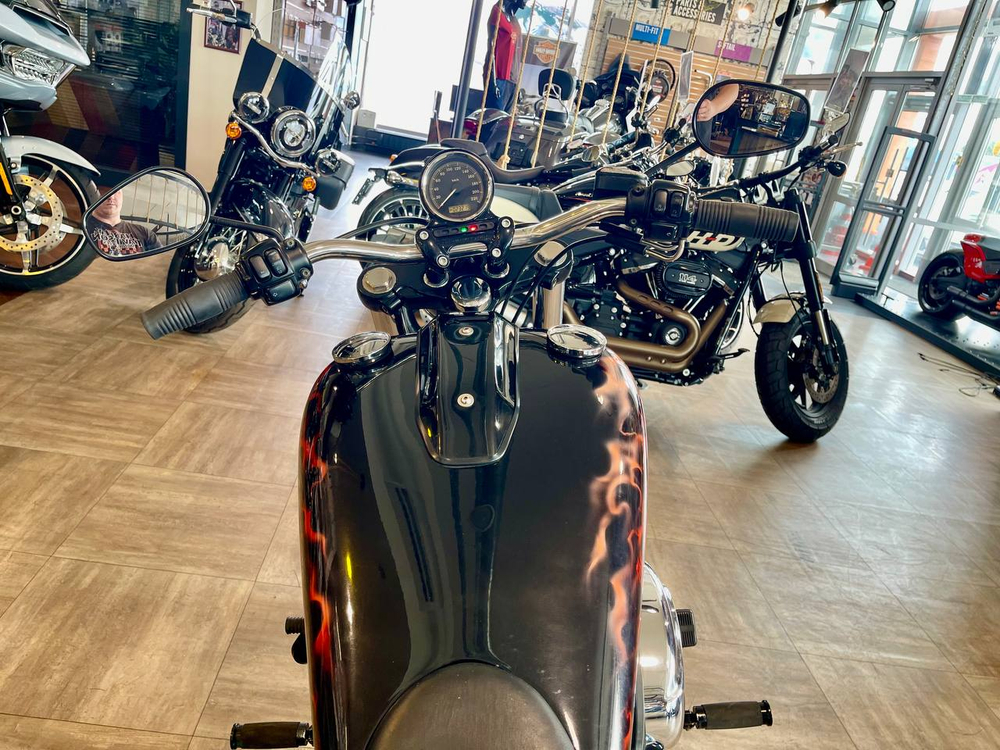 Harley-Davidson Softail Rocker C (FXCWC) 2008