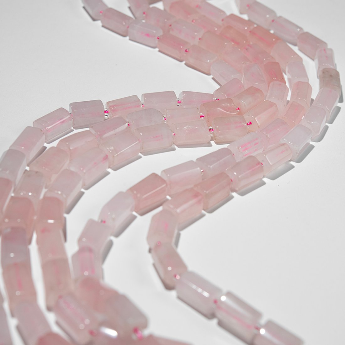 Розовый кварц натуральный, бочонки с гранями, 11-12*7-9мм