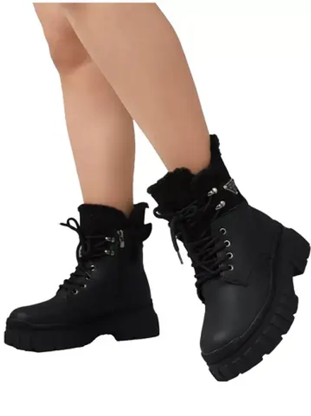 Зимние ботинки на высокой платформе