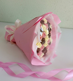 Букет из шоколадных роз