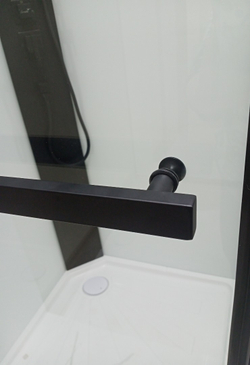 Душевая кабина Ceruttispa (ЧеруттиСпа) CHIKA901B, с низким поддоном, 90x90x225