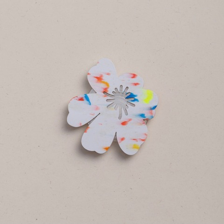 Держатель для телефона с цветком