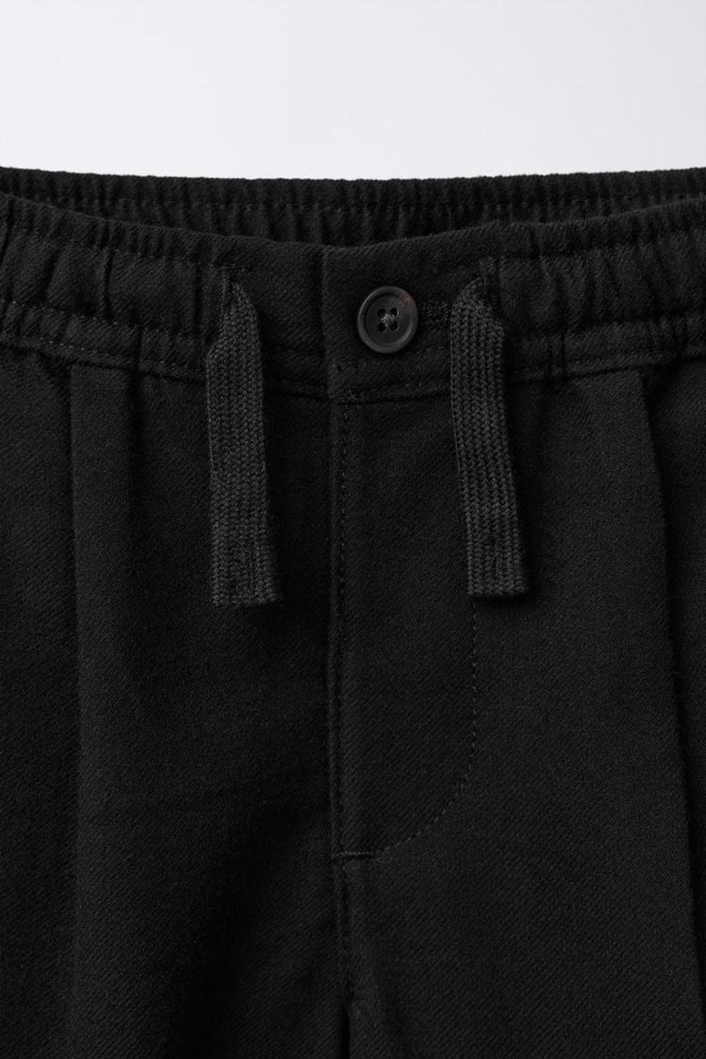 ZARA БРЮКИ ЧИНОС ИЗ МЯГКОЙ ТКАНИ, ЧЕРНЫЙ