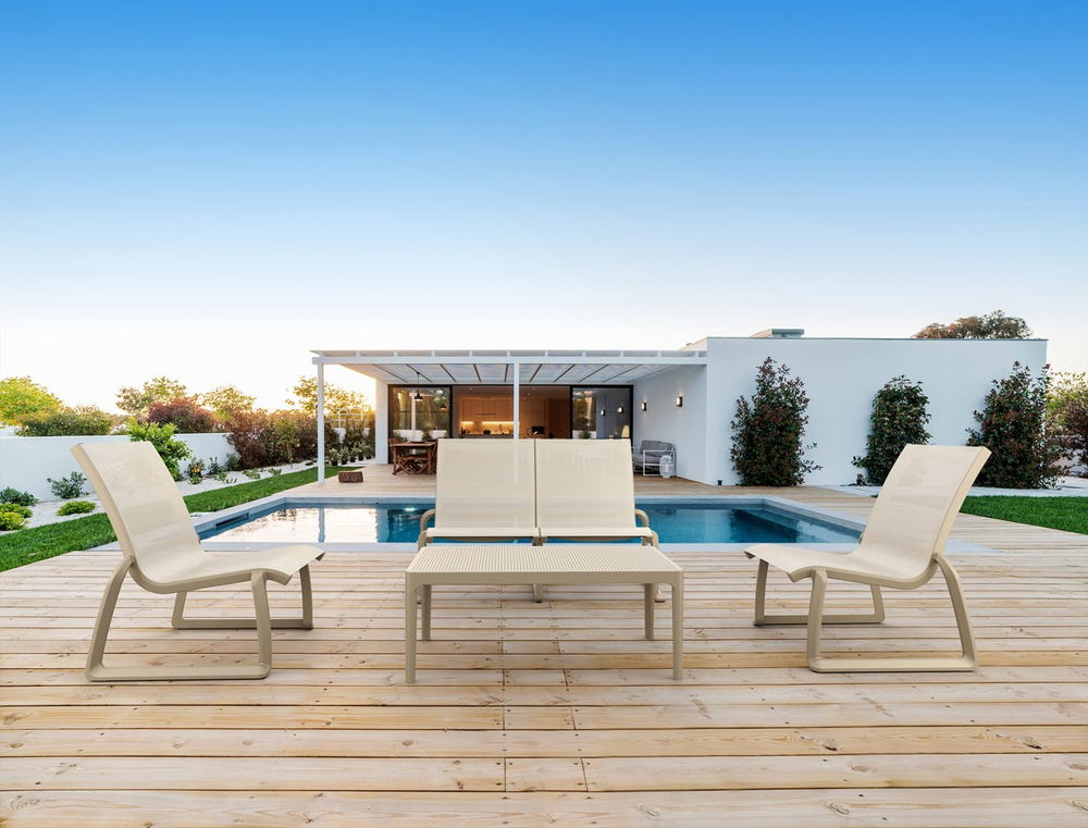 Стул пластиковый Siesta Contract Pacific Lounge, бежевый