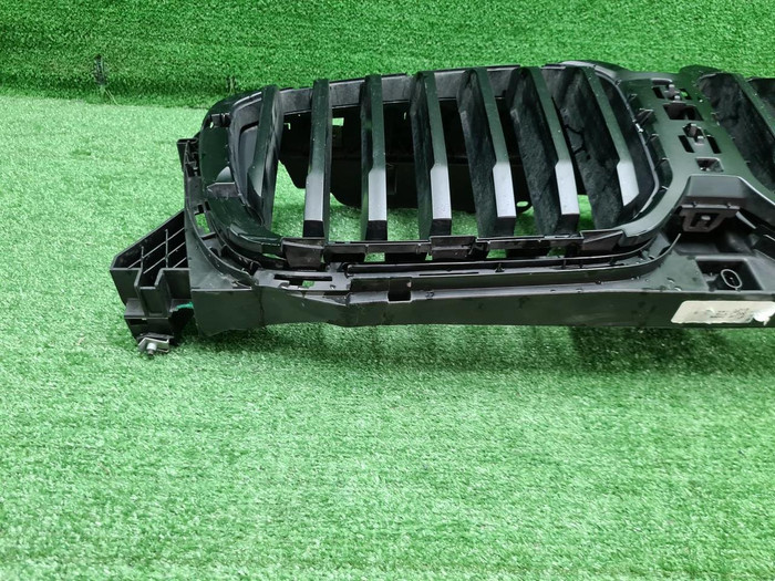 Решетка радиатора BMW X3 G01 (2021-н.в.)