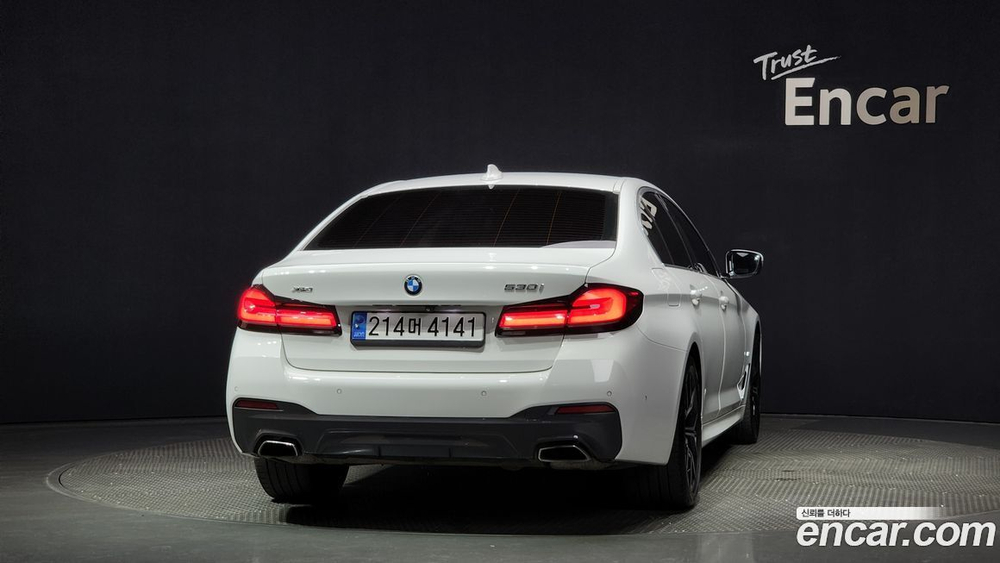BMW 5 Series (G30) 530i xDrive M Sports (08.2022)