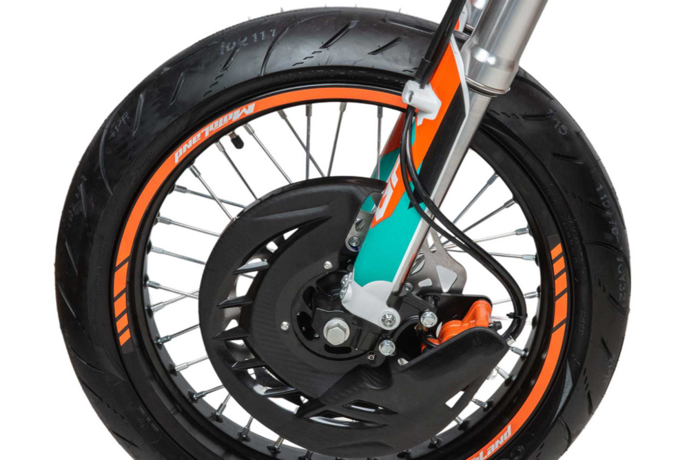Мотоцикл Кросс Motoland SMX300 S4 (175FMM) 17/17 (мотард) ПТС