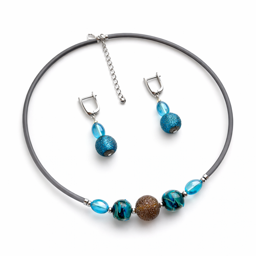 Комплект украшений из муранского стекла: колье, серьги