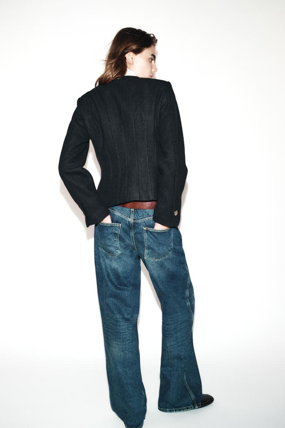 ZARA БЛЕЙЗЕР ОБЛЕГАЮЩЕГО КРОЯ С КРУГЛЫМ ВЫРЕЗОМ, ЧЕРНЫЙ