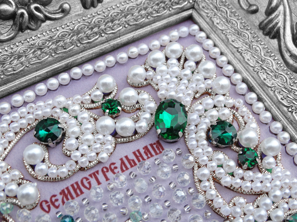 ЖС-4-СИ Набор для вышивания хрустальными камнями Богородица Семистрельная (изумрудный)