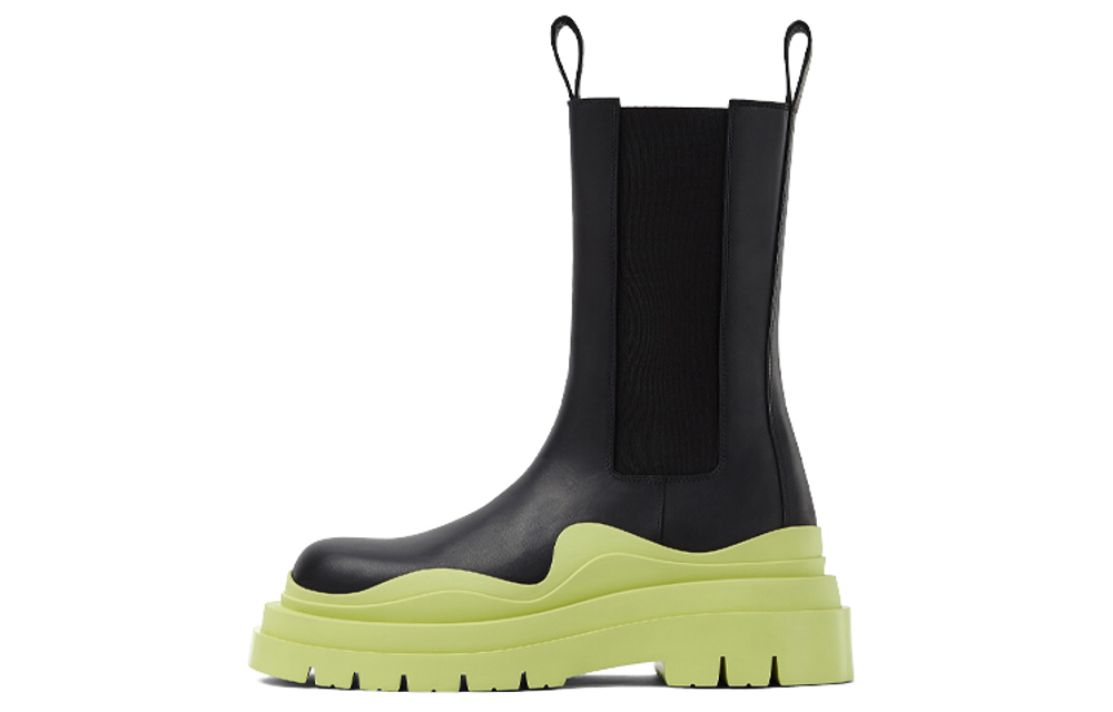 Bottega Veneta Tire Chelsea Boots Women"s Black Green