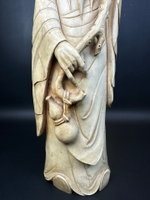 Массивная скульптура из кости — Шоу-Син