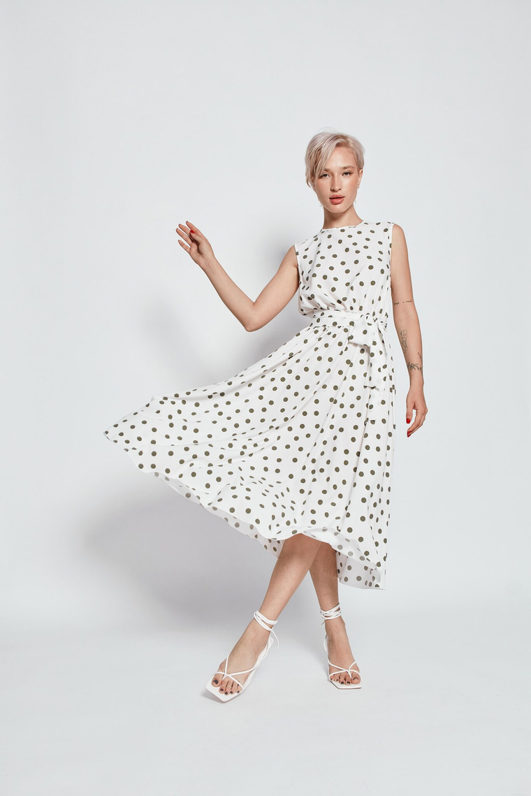 ПЛАТЬЕ КРАСОТКА БЕЛОГО ЦВЕТА