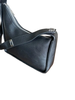 Сумка-кобура женская QOZA из экокожи, черная