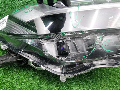 Фара правая Toyota RAV4 5 XA50 (2018-н.в.) LED