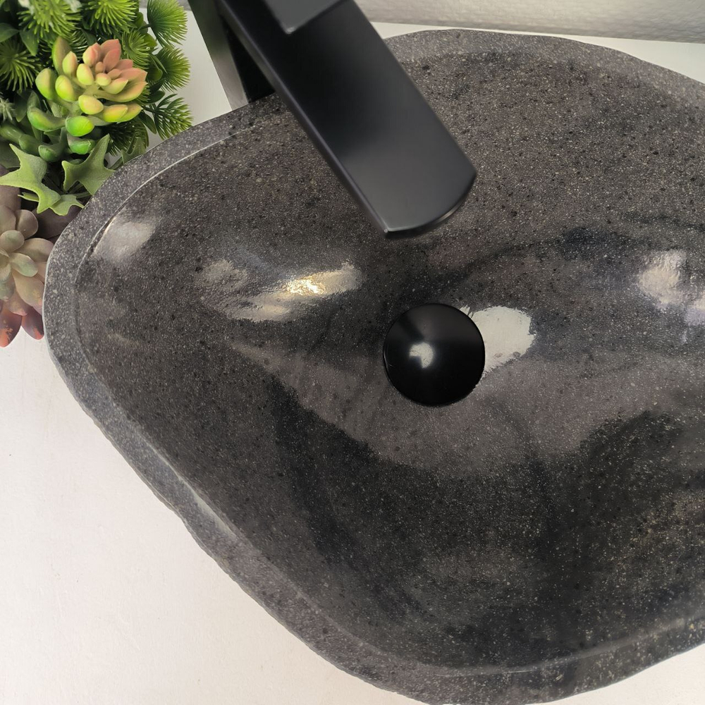 Раковина из речного камня RS-65177 46*32*15 0856