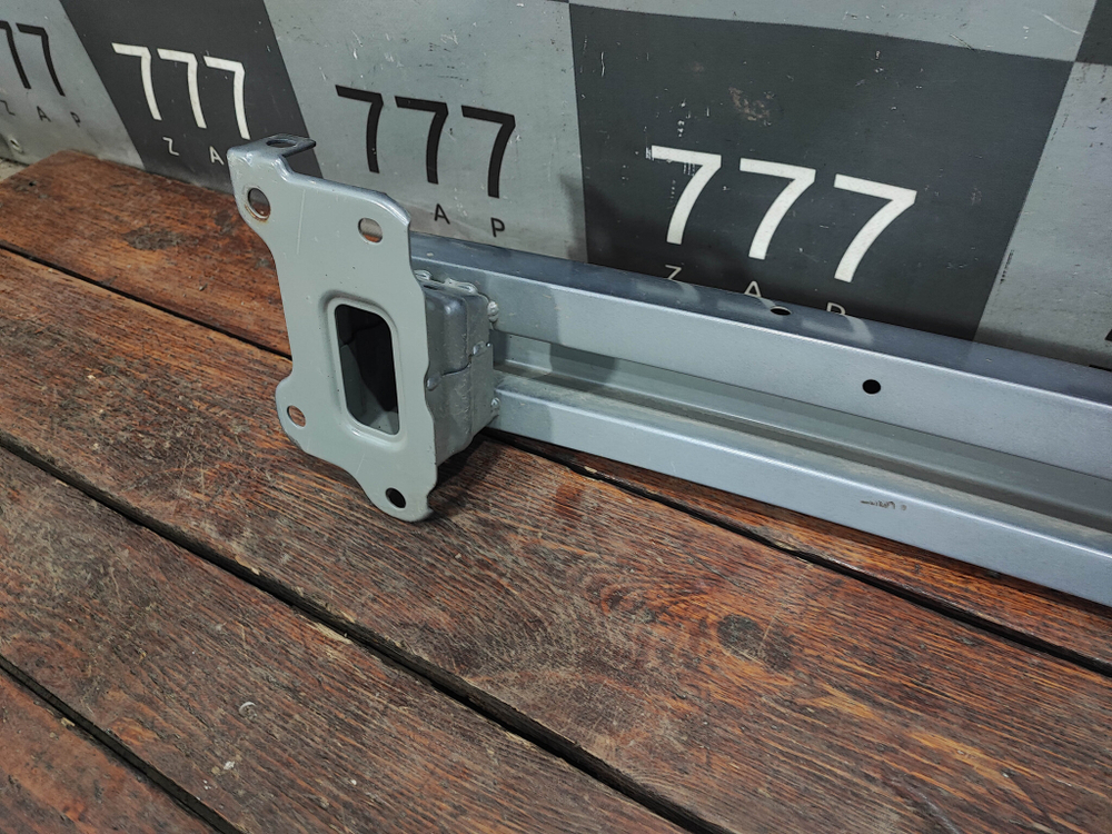 Усилитель переднего бампера Chery Tiggo 7 Pro 20-24 Б/У Оригинал 501001677AADYJ