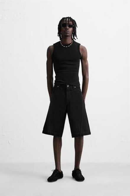 ZARA ДЖИНСОВЫЕ ШОРТЫ-БЕРМУДЫ BAGGY FIT С ОТСТРОЧКОЙ, ЧЕРНЫЙ