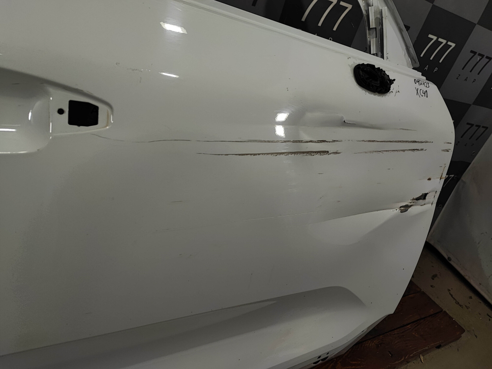 Дверь передняя правая Volvo XC40 17-нв Б/У Оригинал 32351575