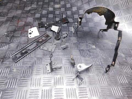 Крепления Kawasaki Ninja 250R (разные, одним лотом)