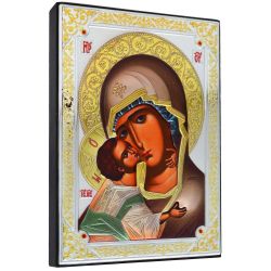 Владимирская икона Божией Матери в серебре.