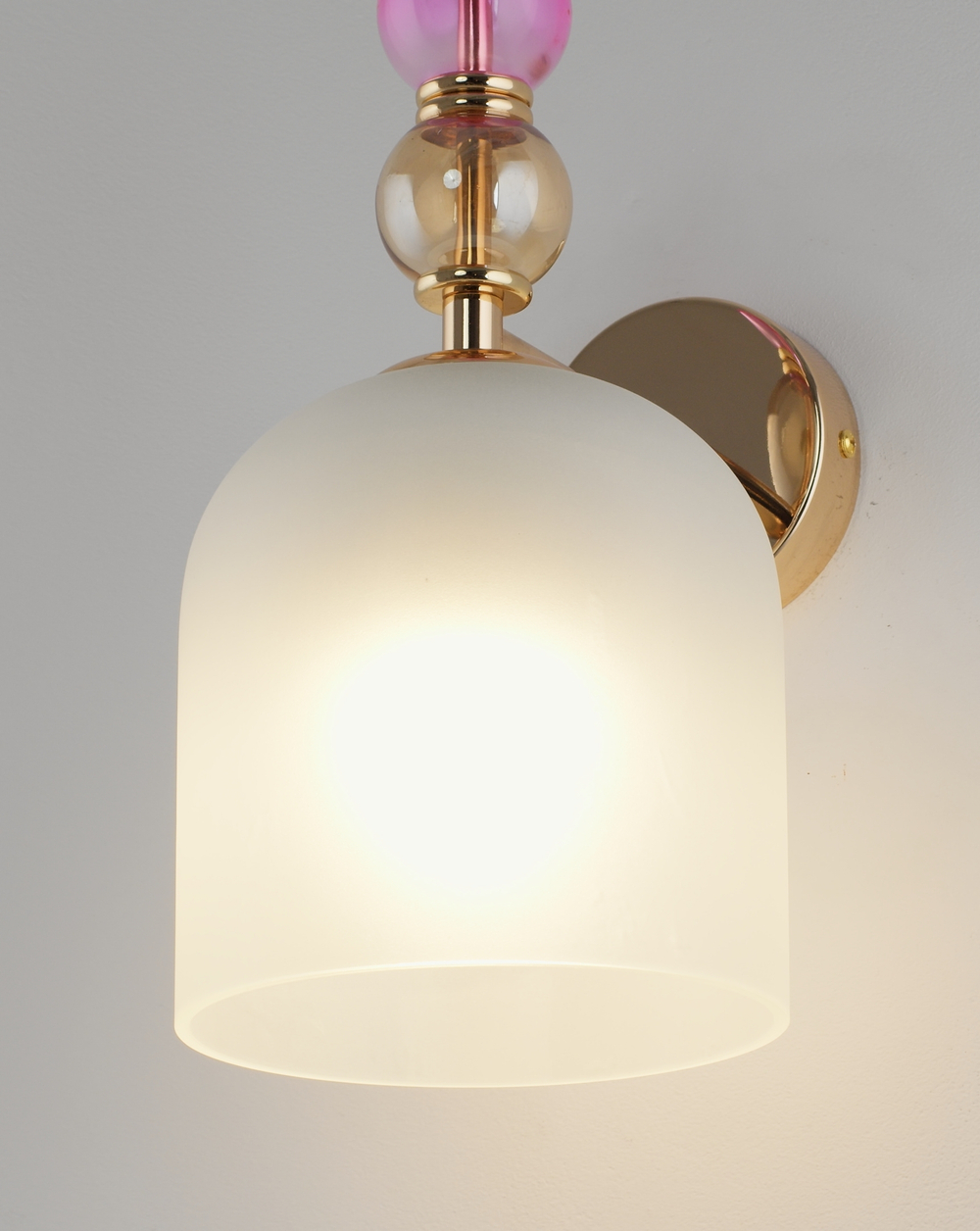 Светильник настенный Moderli V11404-1W Tamina