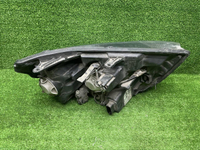 Фара левая Lada Vesta (2015-2022) галоген