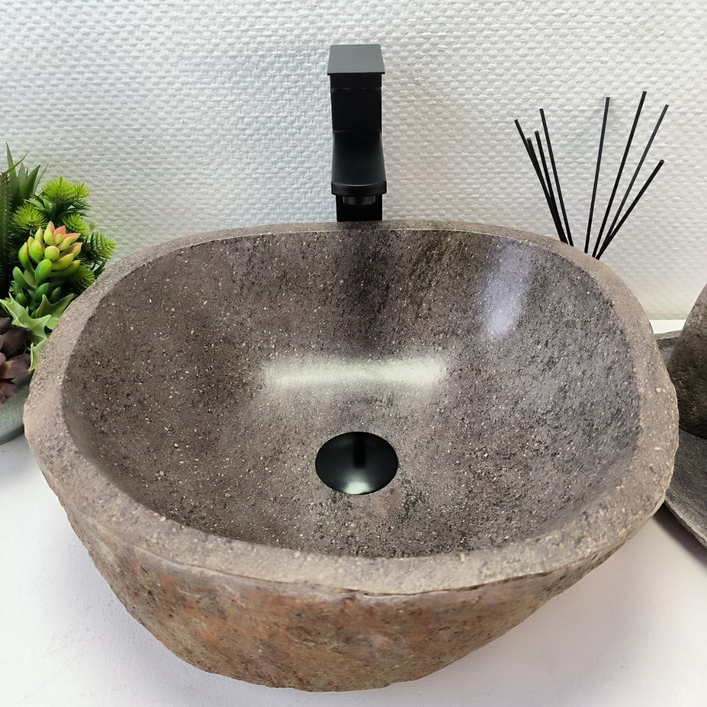 Раковина из речного камня RS-63856 (42*40*15) 0121