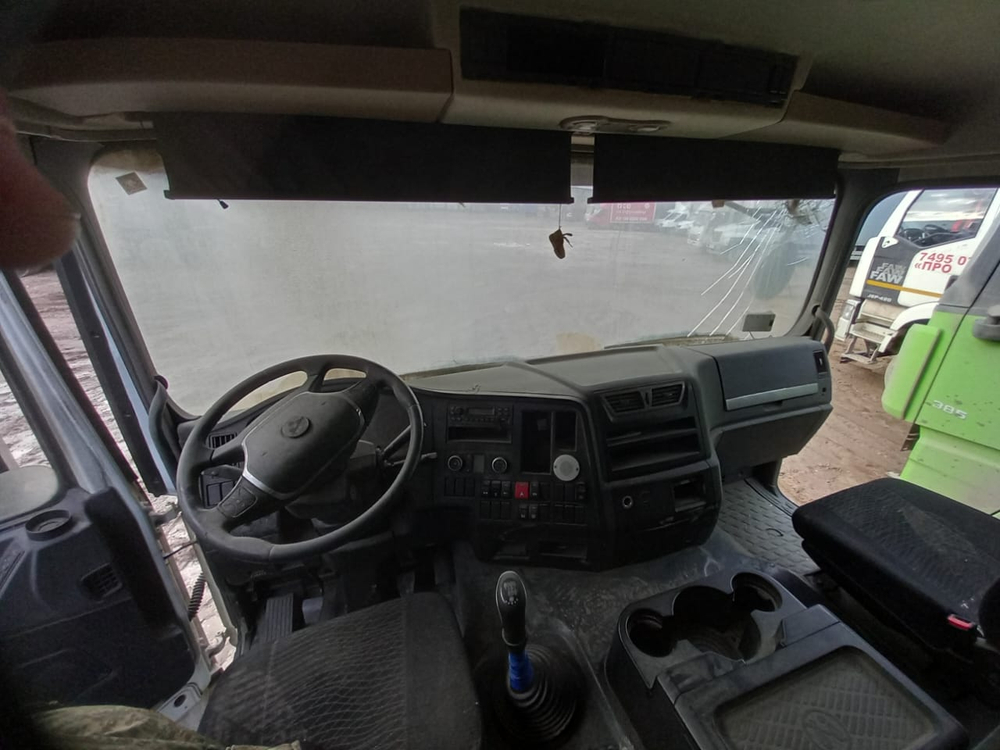 Shacman (Shaanxi) SX* 6x4 Самосвал SX32586V384 (Дизельный, 11,6 л, 423 л.с., МТ)