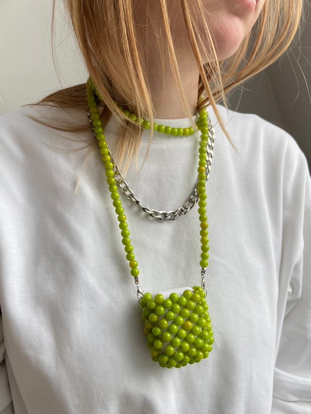 peas AirPods case