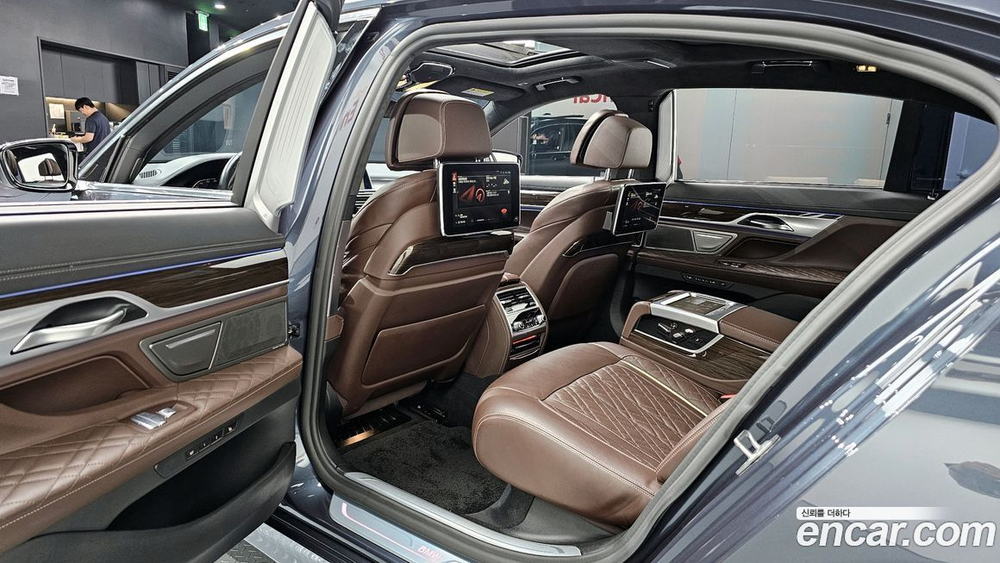BMW 7 Series (G11) 740Ld xDrive Design Pure Excellence (12.2019)