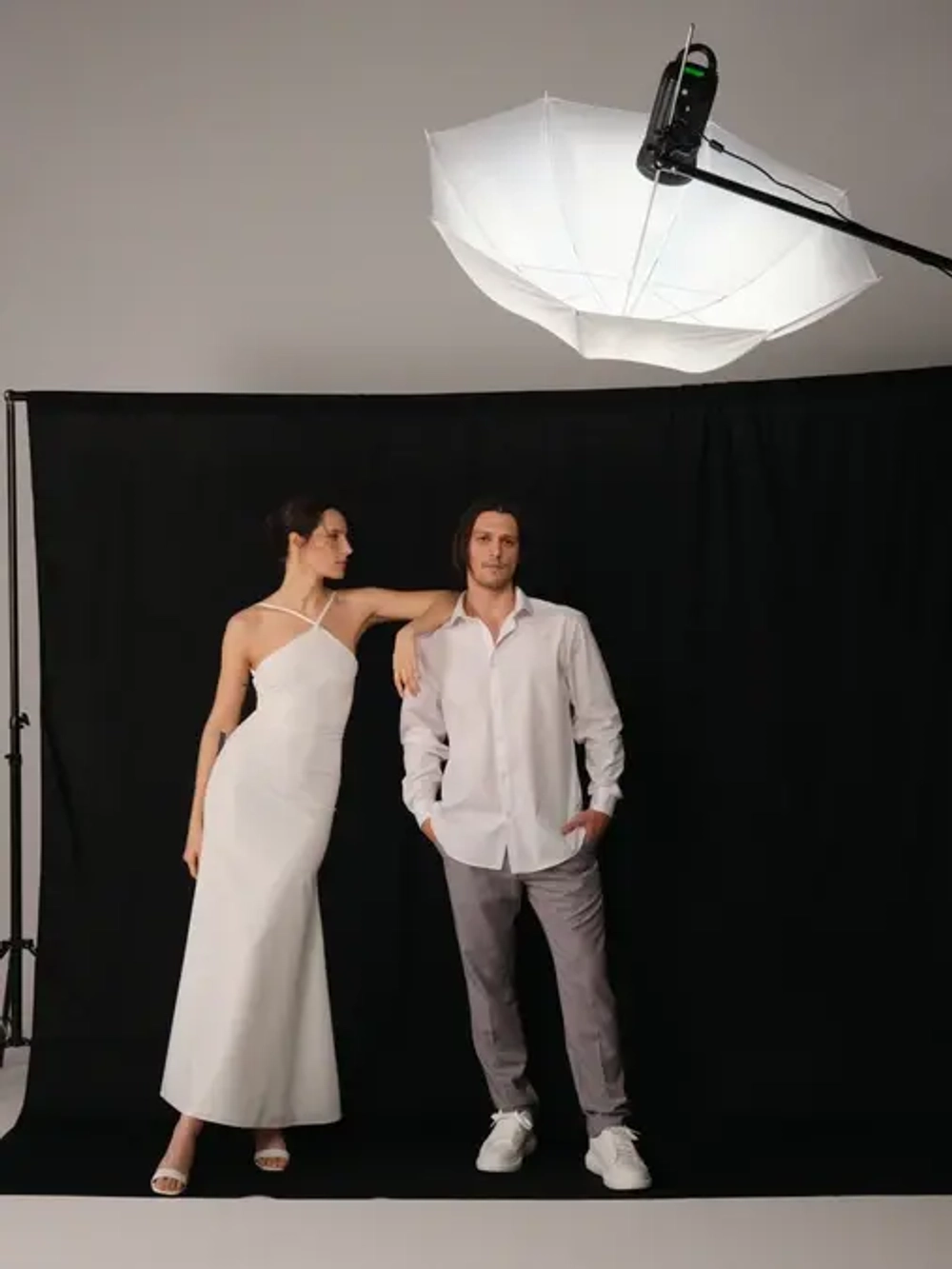 Фон муслиновый Raylab RL-BC01 3*6м черный