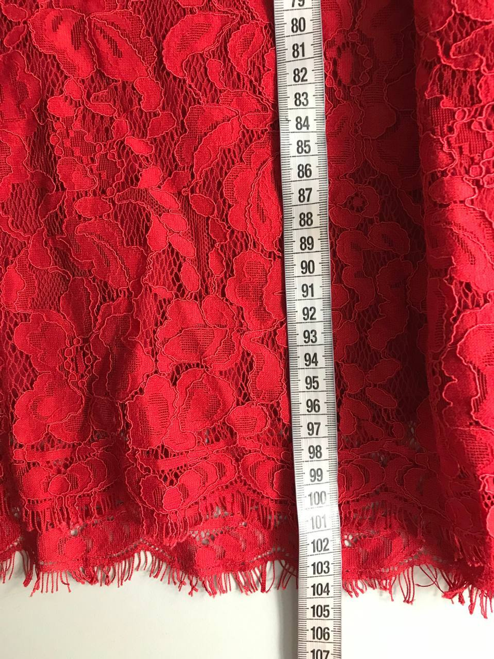 Платье LARINA ярко-красное из кружева, для праздничного выхода, на 42-44 размер