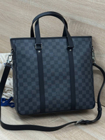 Сумка-мессенджер Louis Vuitton