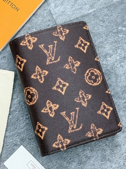 Обложка для паспорта Louis Vuitton