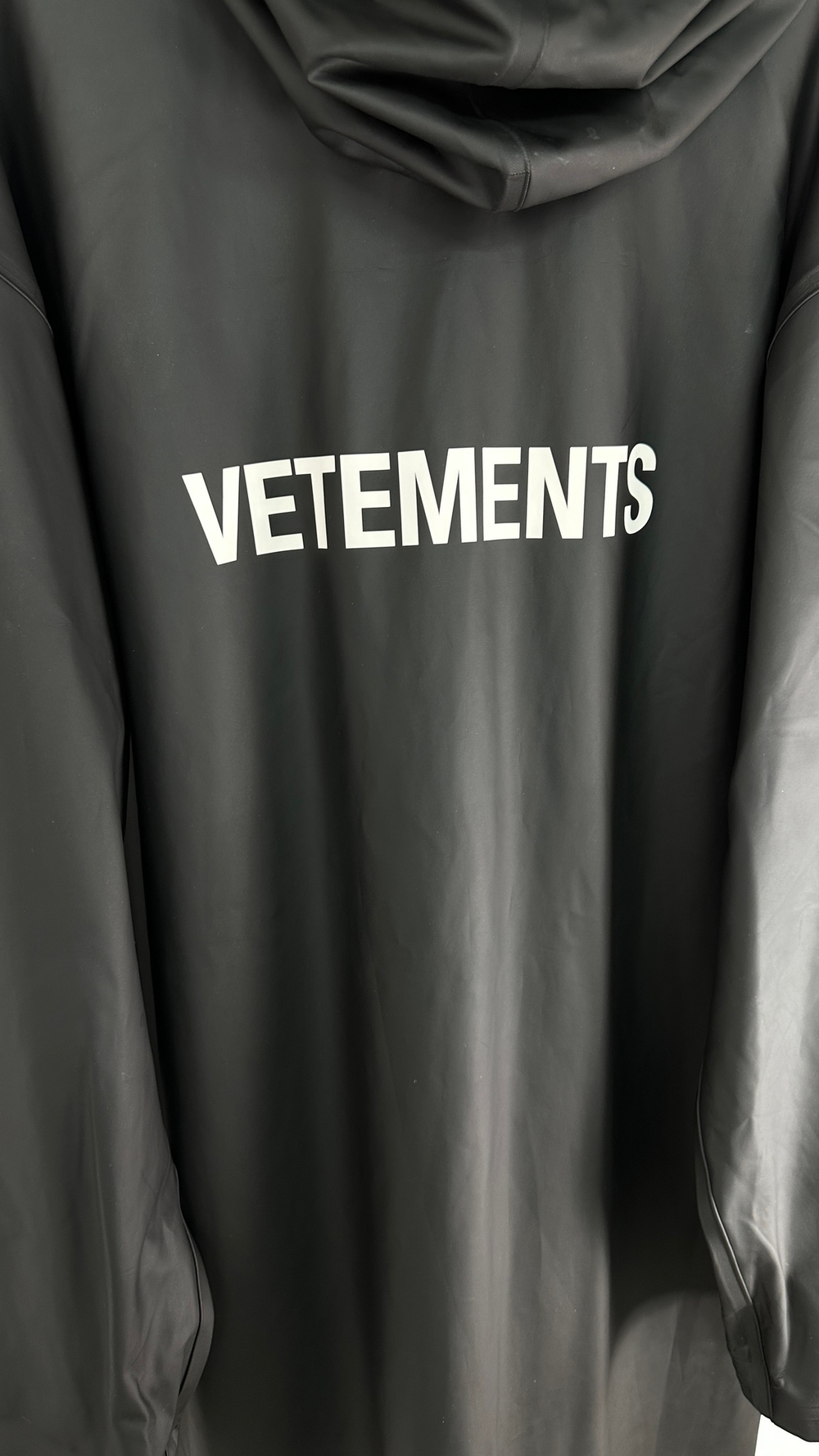 Дождевик Vetements