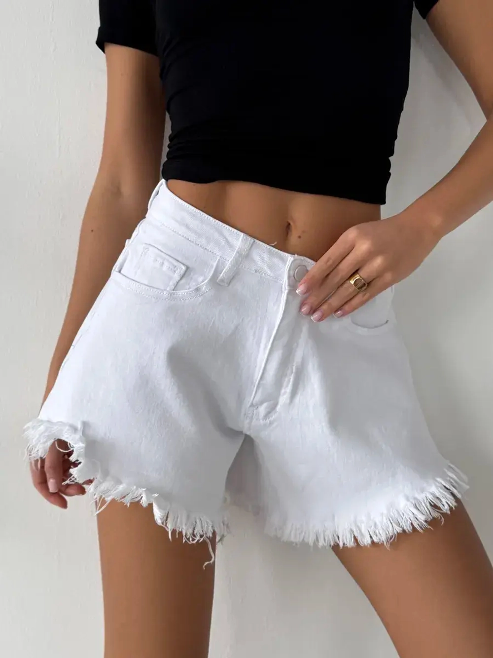 Шорты джинсовые короткие клеш